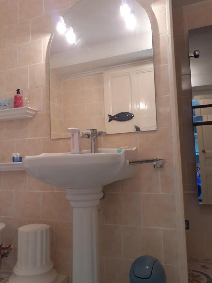 7042Douce Nuit Hotell Saint-Germain-Laval  Eksteriør bilde