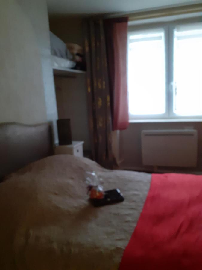7042Douce Nuit Hotell Saint-Germain-Laval  Eksteriør bilde